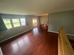 536 Millshire Dr in Millersville, MD - Building Photo - Building Photo