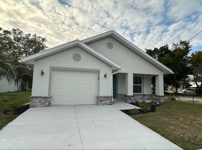 property at 2110 Palm Ave