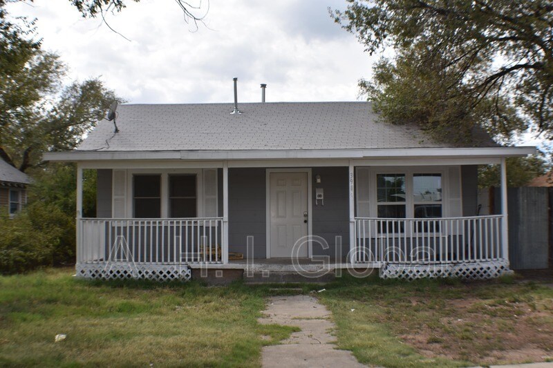 3904 S Tyler St in Amarillo, TX - Building Photo