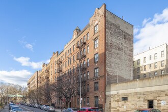 35 Crown St in Brooklyn, NY - Foto de edificio - Building Photo