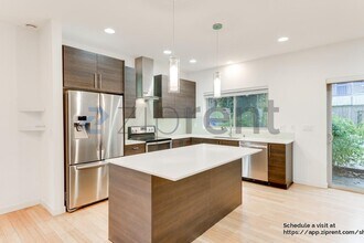 321 21st Ave in Seattle, WA - Foto de edificio - Building Photo