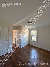 219 Oakhurst St in Kernersville, NC - Building Photo - Building Photo