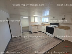 561 N Water Ave in Idaho Falls, ID - Building Photo - Building Photo