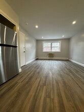 217 Neponset Ave, Unit 24 in Boston, MA - Building Photo - Building Photo