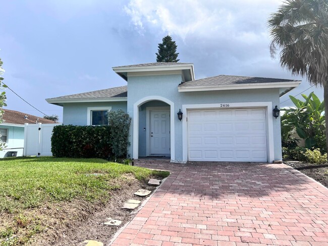 property at 2616 Florida St