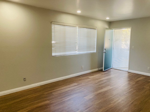 6900 Knowlton Pl in Los Angeles, CA - Building Photo - Building Photo