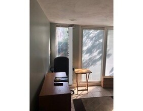 84 Thorndike St-Unit -B in Cambridge, MA - Building Photo - Building Photo