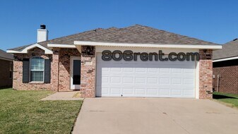 6534 94th St in Lubbock, TX - Building Photo