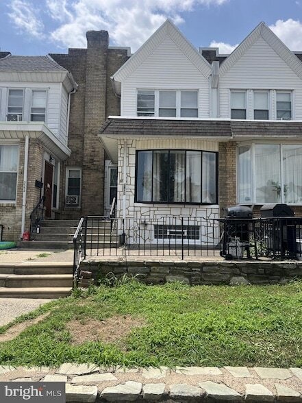 property at 3550 Bleigh Ave