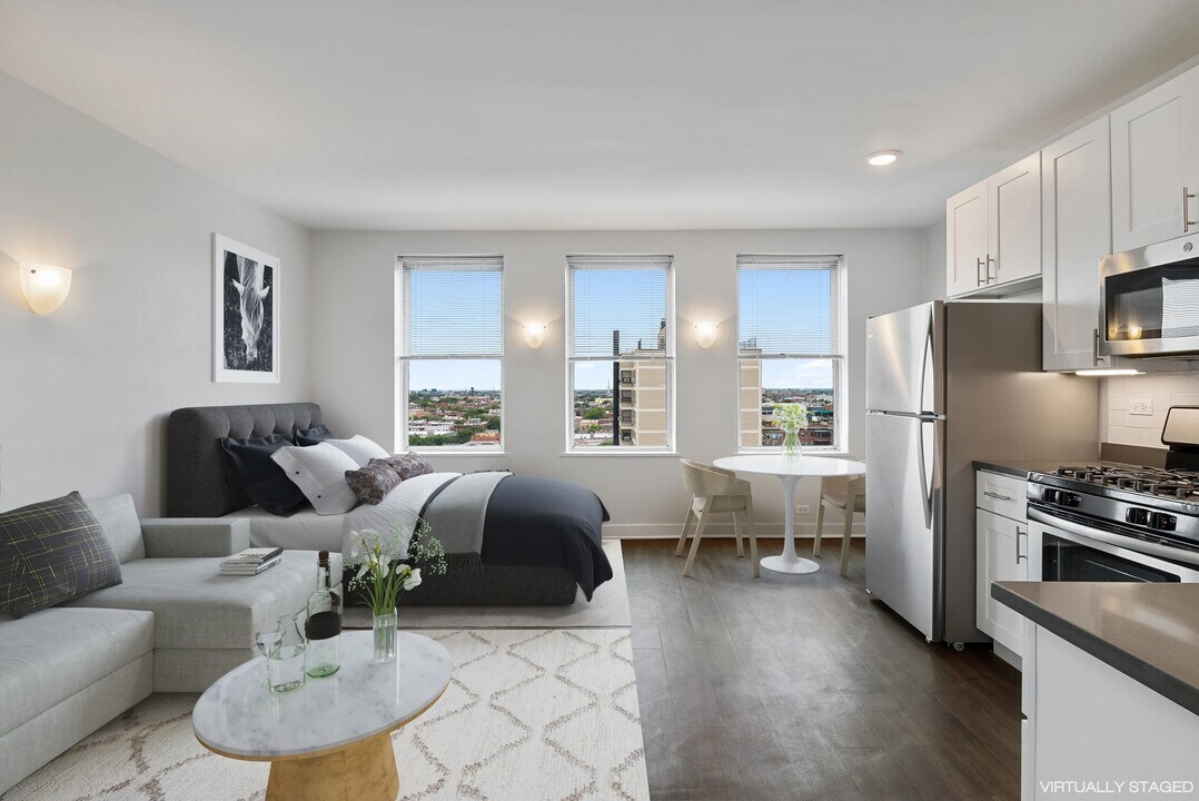 160 E 36th St in New York, NY - Building Photo