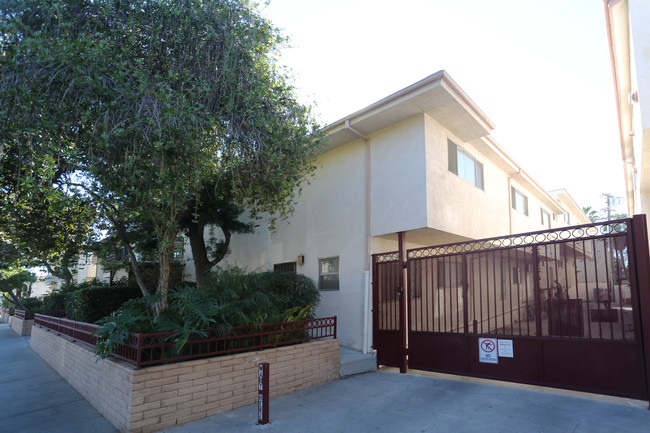 3755 Watseka Ave in Los Angeles, CA - Building Photo - Building Photo