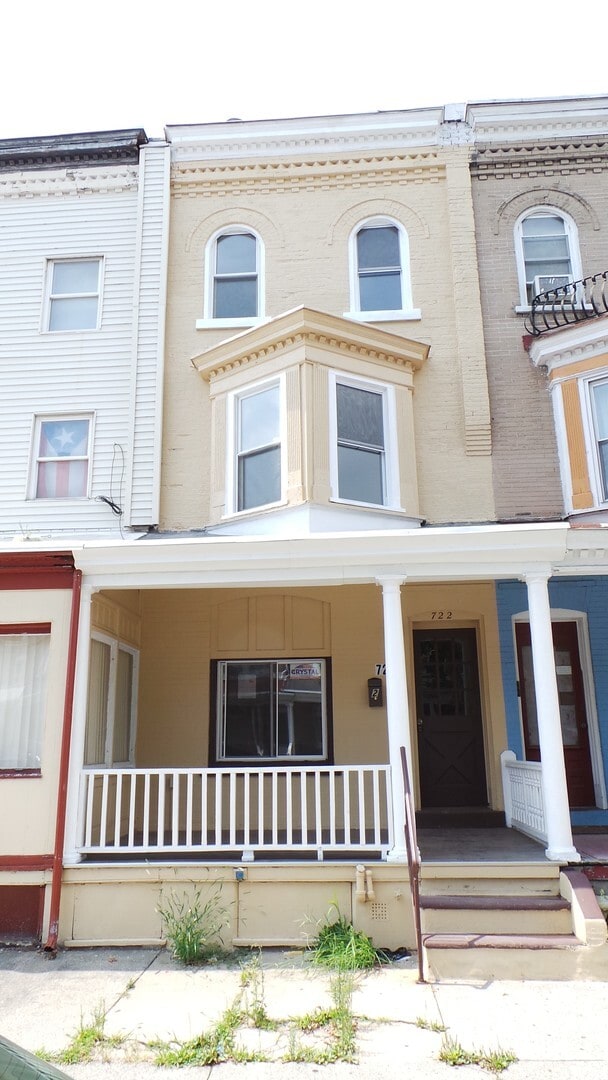 property at 722 N Ninth St