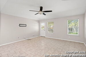12023 Sapphire River in San Antonio, TX - Foto de edificio - Building Photo