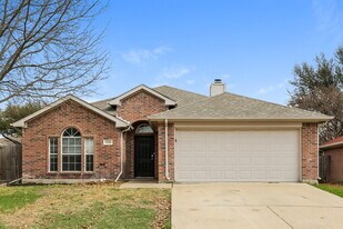 1326 Misty Dr, Unit 1061 in Midlothian, TX - Building Photo