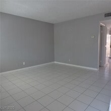 4770 S Topaz St in Las Vegas, NV - Building Photo - Building Photo