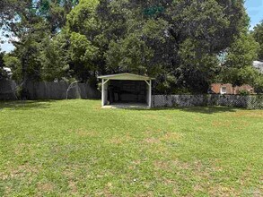 1608 E Maxwell St in Pensacola, FL - Building Photo - Building Photo
