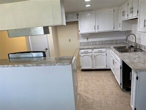 8133 Troxler Dr in Orlando, FL - Building Photo - Building Photo