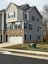 813 Canary Island Ct in Newark, DE - Building Photo - Building Photo