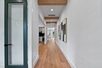 2317 Sheridan St in Houston, TX - Building Photo - Building Photo