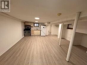 628 Manning Ave in Toronto, ON - Building Photo - Building Photo