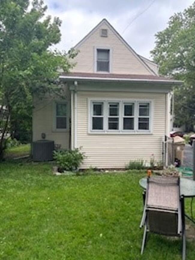 1805 Winchester St in Madison, WI - Building Photo - Building Photo