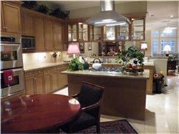 1044 Memorial Village Dr in Houston, TX - Building Photo - Building Photo