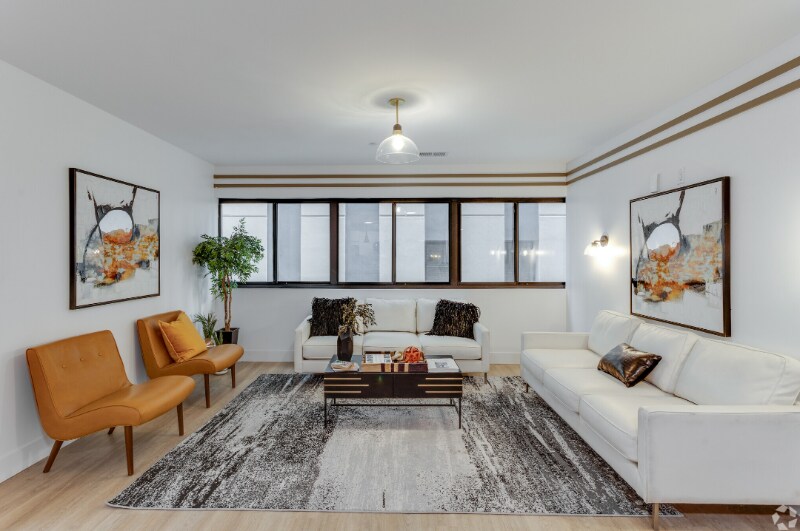 913 N Market St-Unit -703 in Wilmington, DE - Building Photo