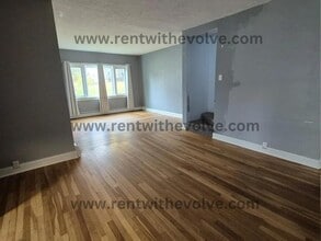 209 N Walnut St in Alexandria, IN - Building Photo - Building Photo