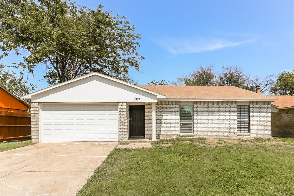 6933 Sandstone Ct in Fort Worth, TX - Building Photo