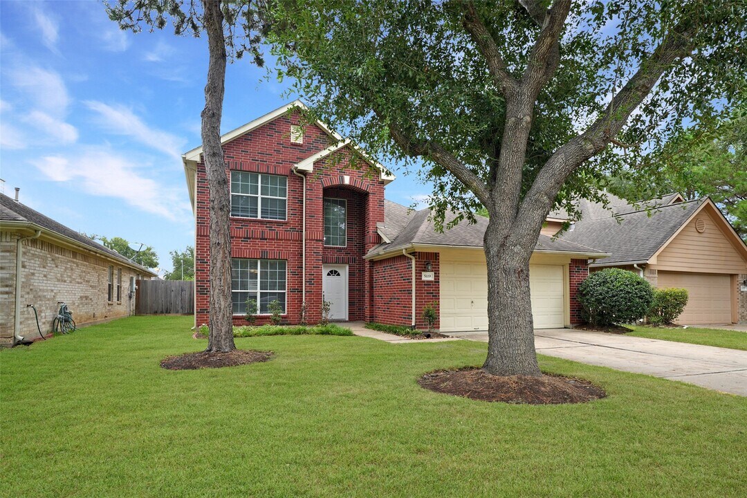 5119 Moss Garden Ln in Katy, TX - Foto de edificio