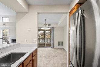 7006 Ellingham Cir in Alexandria, VA - Building Photo - Building Photo