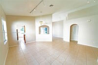 7364 NW 19th Ct in Pembroke Pines, FL - Building Photo - Building Photo