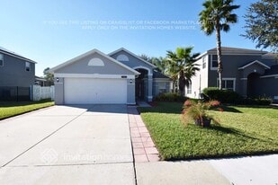 5581 Los Palma Vista Dr, Unit 220 in Orlando, FL - Building Photo