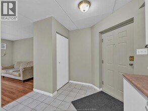 5830 Malden Rd in Windsor, ON - Building Photo - Building Photo