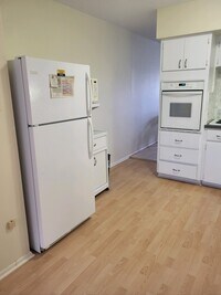 2371 Israeli Dr, Unit 43