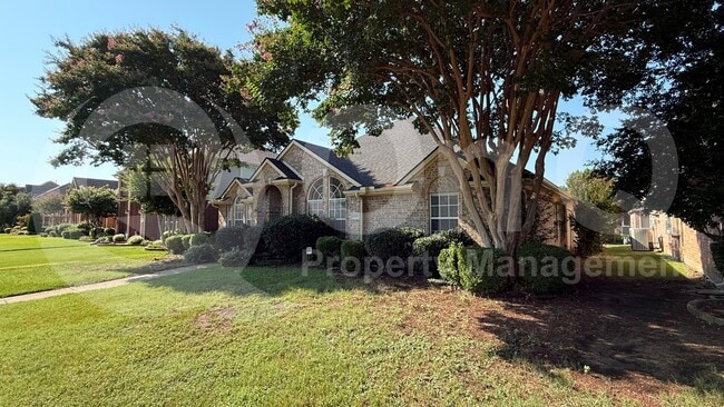 10105 Anne Dr in Frisco, TX - Building Photo - Building Photo