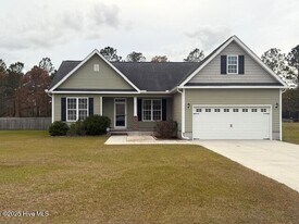 107 Neptune Ct in Havelock, NC - Building Photo
