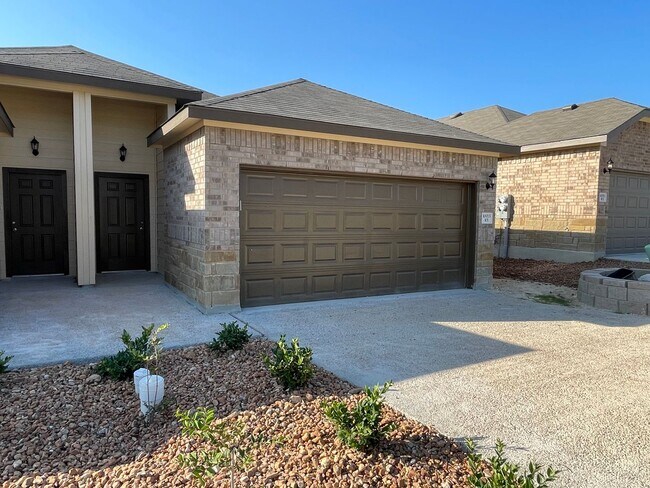 property at 10015 Westover Bluff