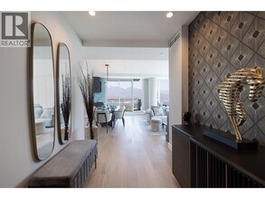 1499 W Pender St in Vancouver, BC - Building Photo - Building Photo