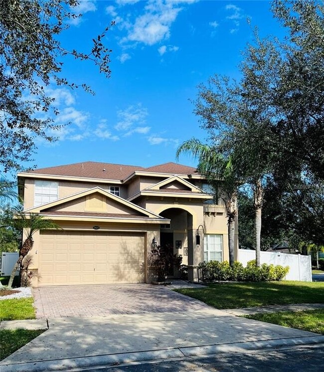 property at 2921 Bonita Cir