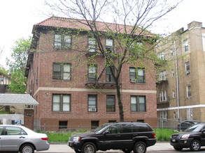 118-53 Metropolitan Ave in Kew Gardens, NY - Building Photo - Building Photo