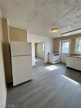 106 S 12th St in Weirton, WV - Building Photo - Building Photo