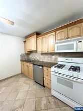 51 W Hudson Ave in Englewood, NJ - Building Photo - Building Photo