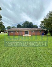 4009 Sycamore Dr NW in Cleveland, TN - Building Photo - Building Photo