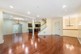 3114 Raintree Dr in Gibsonia, PA - Foto de edificio - Building Photo