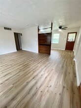 5 Meckfessel Dr in Fairview Heights, IL - Building Photo - Building Photo