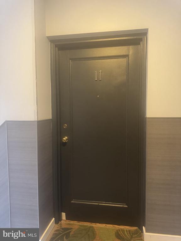property at 500 S Courthouse Rd