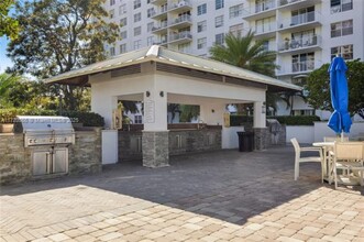 2851 NE 183rd St, Unit 1809E in Aventura, FL - Building Photo - Building Photo