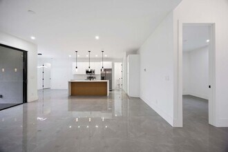 2504 23rd St W in Lehigh Acres, FL - Building Photo - Building Photo