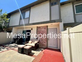 517 D St in Upland, CA - Building Photo